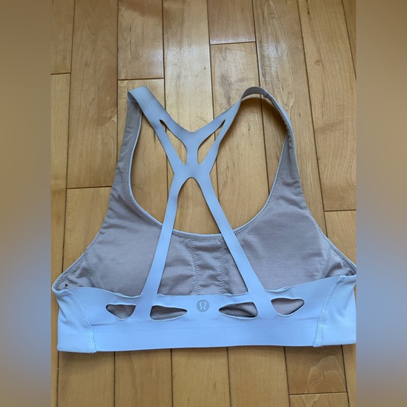 Lululemon Bra- A/B Cup - Picture 6 of 9